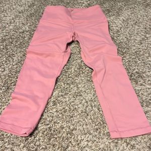 Capri pink leggings